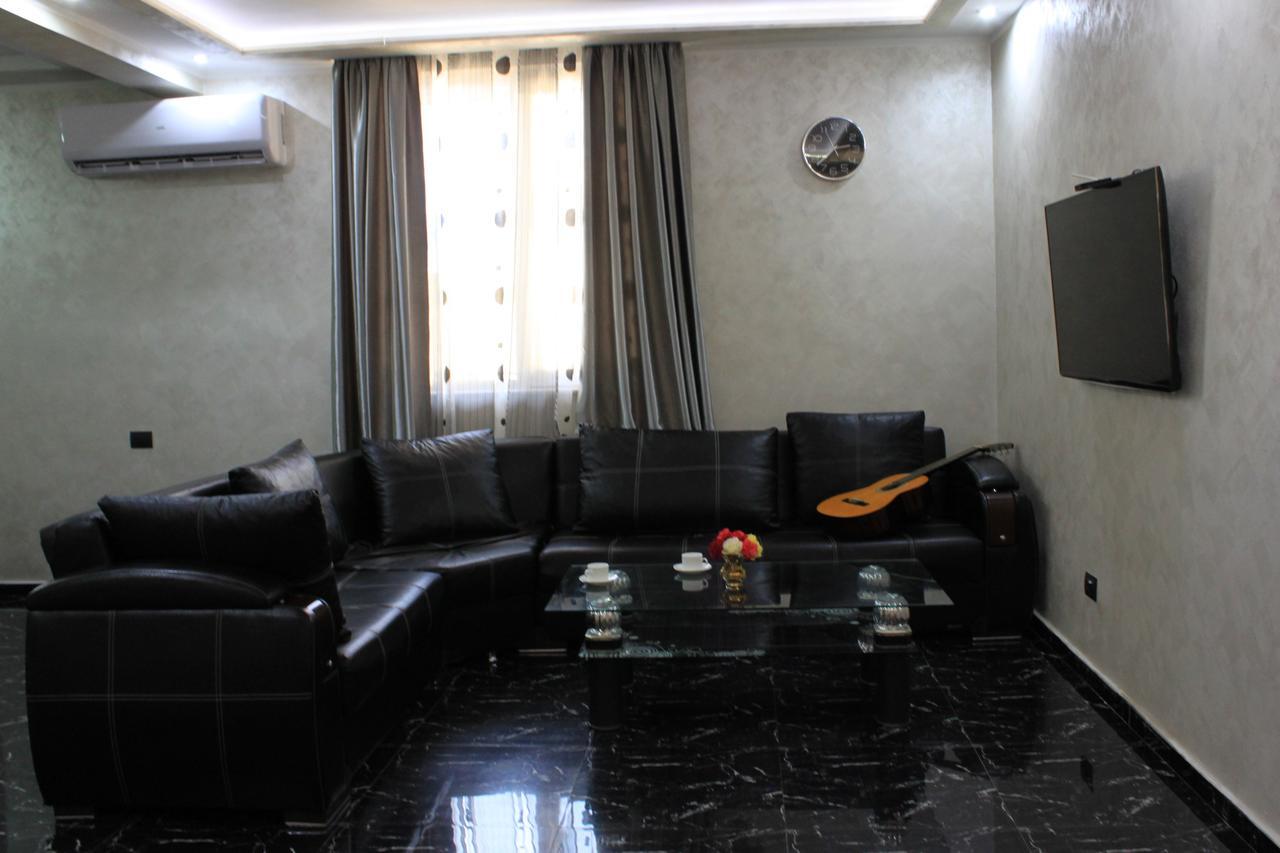 Makos Guest House Kutaisi Exterior foto